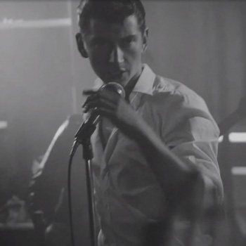 Arctic Monkeys выпустили рок-н-ролльный клип (Видео)