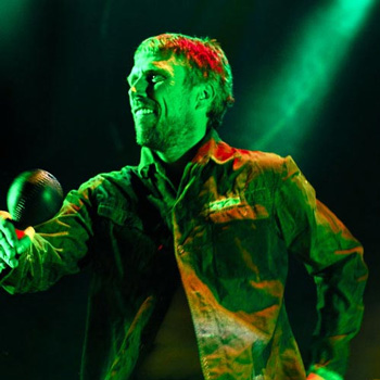 Участник Happy Mondays Без планирует избраться в британский парламент