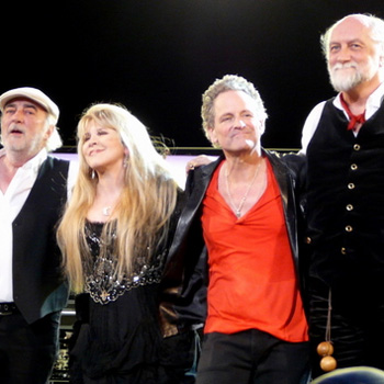 Рокеры Fleetwood Mac отправятся в тур с Кристин Макви