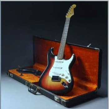 Первая гитара Fender Stratocaster продана за 250 тыс. долларов
