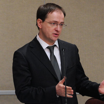 Владимир Мединский поддерживает закон о запрете мата в кино