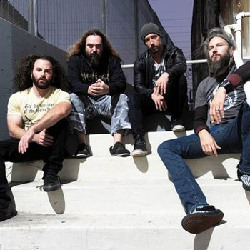 Участники Mars Volta объявили о новом проекте с басистом RHCP Фли