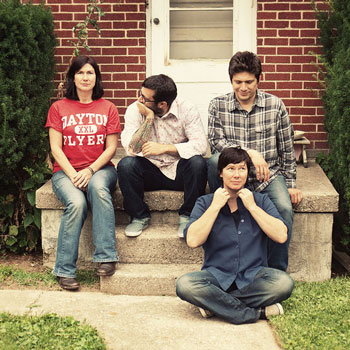 Breeders готовят новый материал