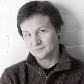 Театр Вахтангова приглашает на пресс-показ «Ревнивой к себе самой»