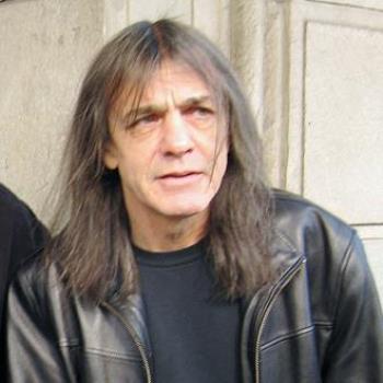 Малкольма Янга в AC/DC заменит его племянник
