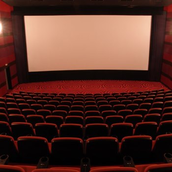 Через пару лет столица заполнится бюджетными 3D-кинотеатрами