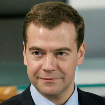 Дмитрий Медведев поздравил Зинаиду Шарко с юбилеем