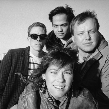 Фронтмен Pixies выступит на презентации своей книги о кино