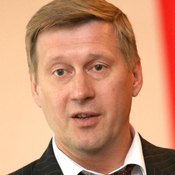 Мэр Новосибирска приравнял выступление Мэнсона к стихийному бедствию