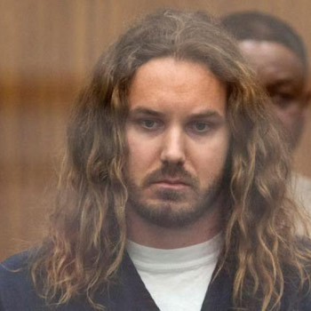 Фронтмен As I Lay Dying врал о своей религиозности, чтобы продавать альбомы