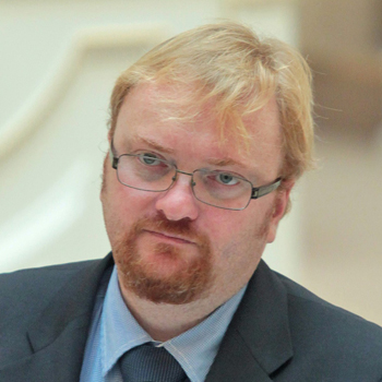 Виталий Милонов просит продюсеров не сотрудничать с Сергеем Лазаревым