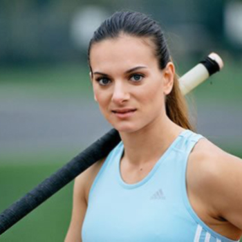 Елена Исинбаева родила дочку
