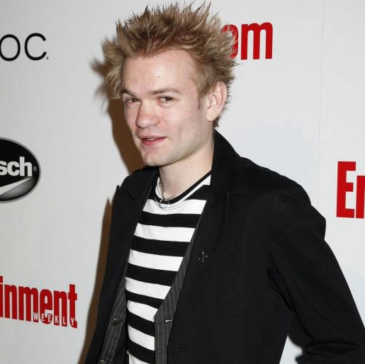 Фронтмен Sum 41 утверждает, что Игги Поп помогает ему справиться с алкогольной зависимостью