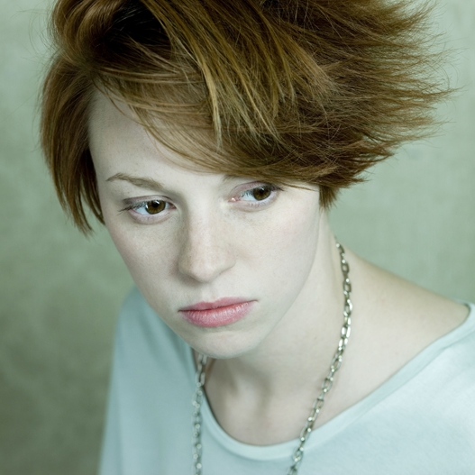 Вокалистка La Roux «хотела сбежать» от славы