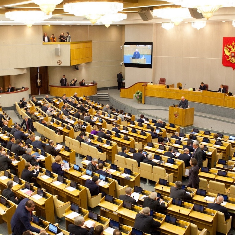 В Думе обещают отменить обязательные прокатные удостоверения