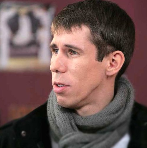 Алексей Панин не может смириться с уходом жены