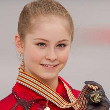 Юлия Липницкая ищет музыку с помощью фанатов