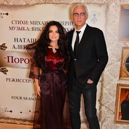 У Наташи Королевой и Александра Маршала танцевали на столах