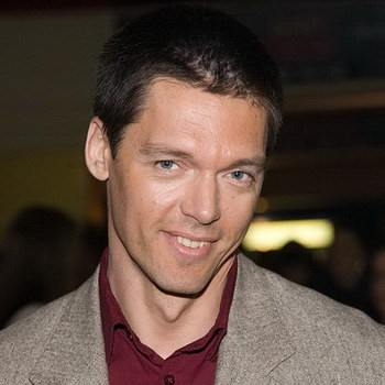 «Гардемарин» Михаил Мамаев раскроет «Теорию заговора» на Первом канале