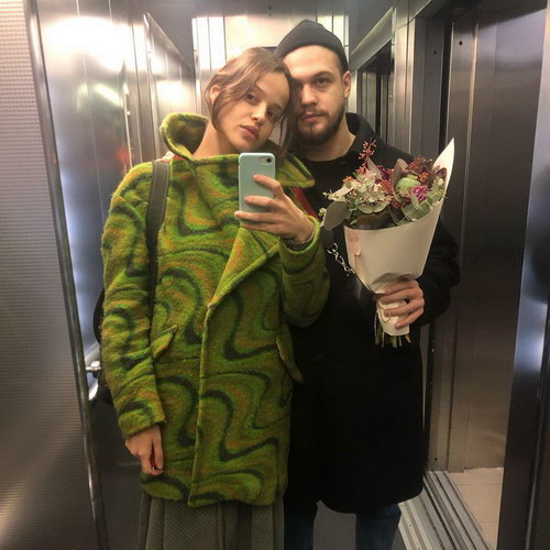Сюзанна показала дочь