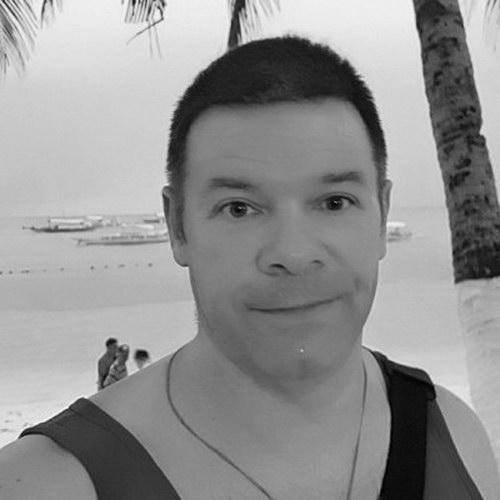 Бывший участник группы «140 ударов в минуту» Юрий Абрамов умер в реанимации