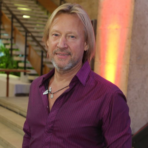 Дмитрий Харатьян: «Я рос в алкогольные времена»
