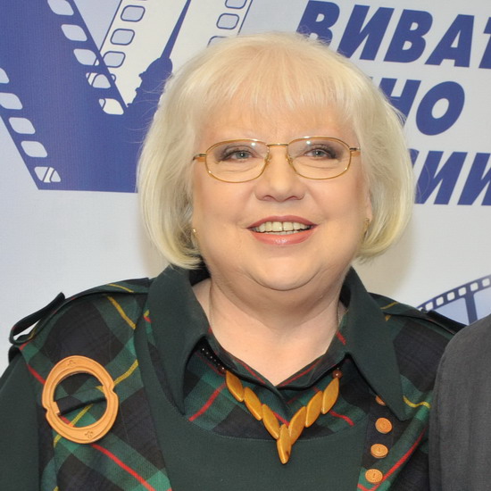 Светлана Крючкова отметит юбилей гастролями в Москве