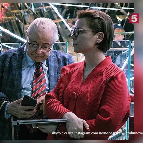 «Светская хроника» расскажет о новом ребёнке Евгения Петросяна и денежных потерях звёзд