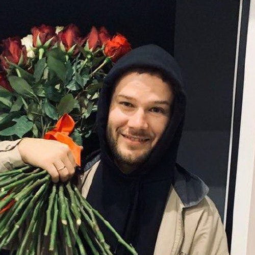 Школьники хотят отметить выпускной под Макса Коржа и Скриптонита