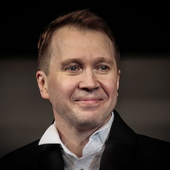Евгений Миронов сыграет Калигулу онлайн