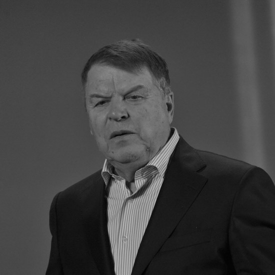 Умер Михаил Кокшенов