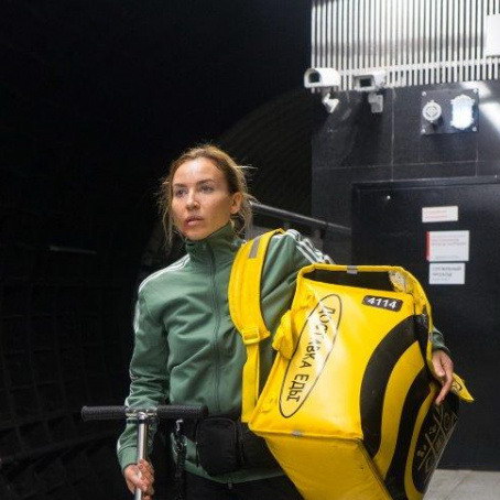 Юлия Александрова просыпается красоткой в трейлере «Красотки в ударе» (Видео)