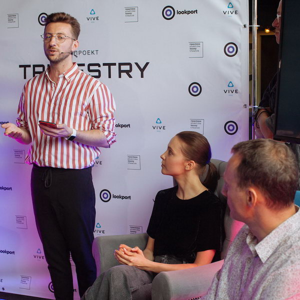 Lookport и театр «Практика» показали «Трёх сестёр» в VR-реальности
