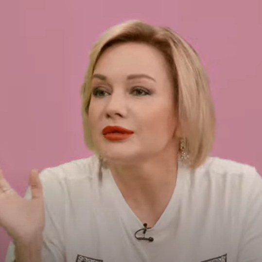 Татьяна Буланова рассказала Катерине Гордеевой о слезах и ипотеке (Видео)