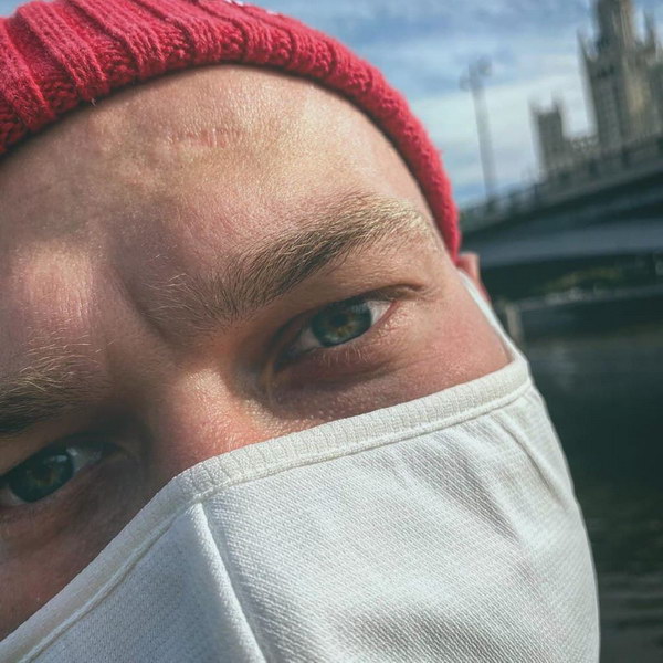Журнал GQ наградил своей премией врачей и Моргенштерна