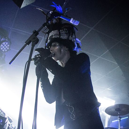IAMX выступит с акустикой в Vegas City Hall в апреле