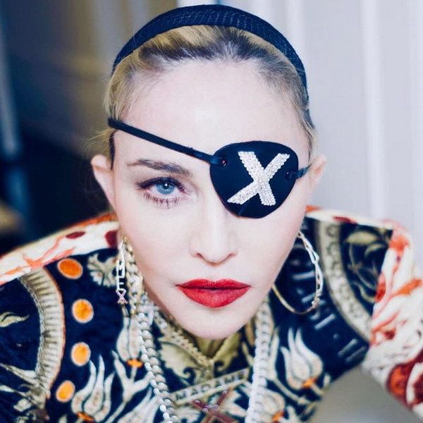 Мадонна выпустит фильм о туре «Madam X» на Netflix